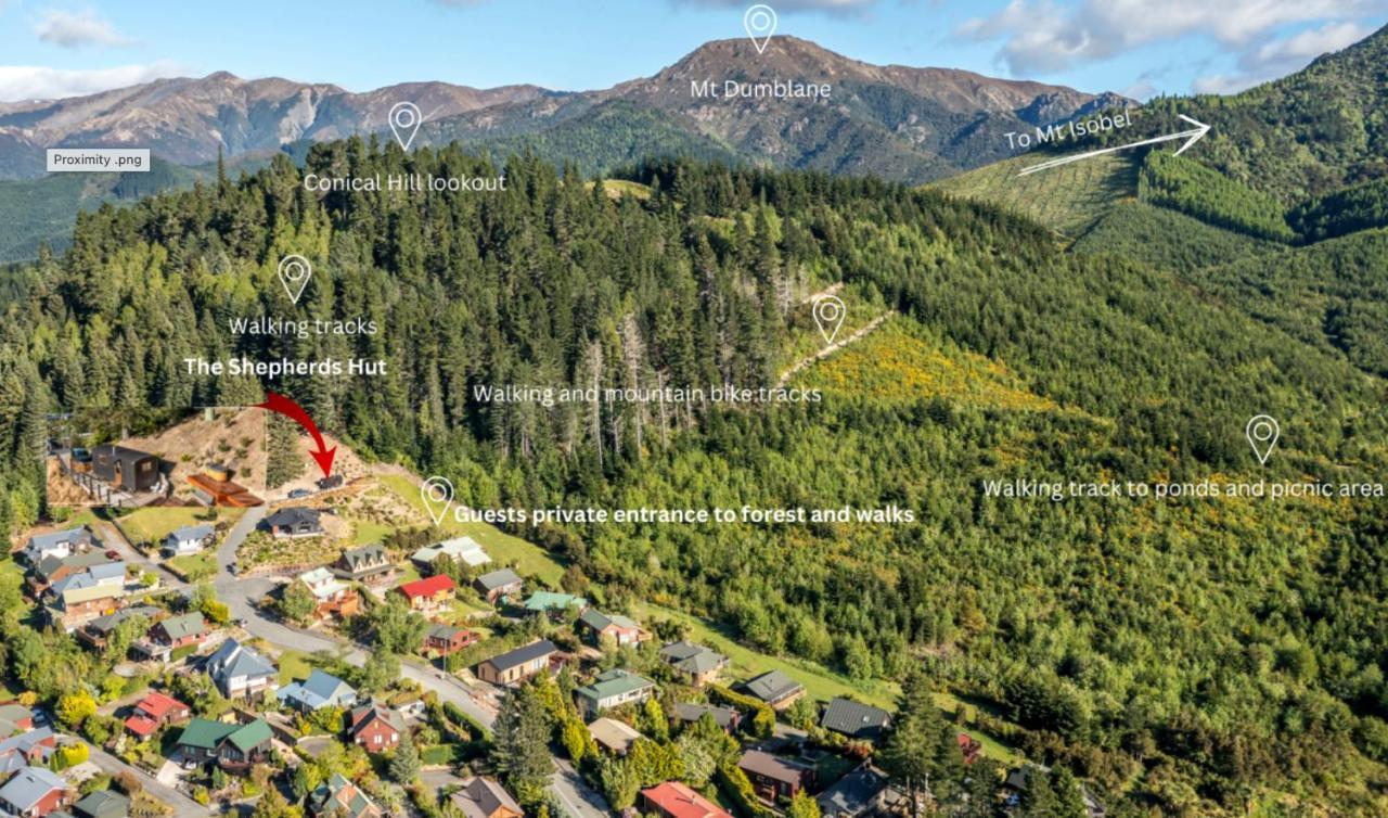 The Shepherds Hut - Boutique Retreat. ハンマー・スプリングス エクステリア 写真